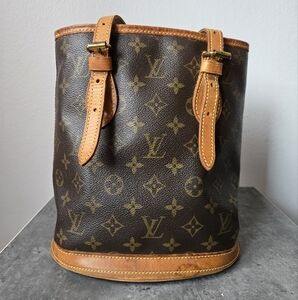 Louis Vuitton Mini Bucket Bag